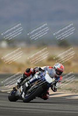 media/Nov-15-2025-Race Pace (Sat) [[8de605a2d8]]/Non Verified Riders (1st 20 Minutes)/Turn 4 (1010am)/